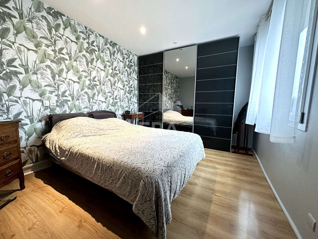 Maison à VARENNES-SUR-SEINE