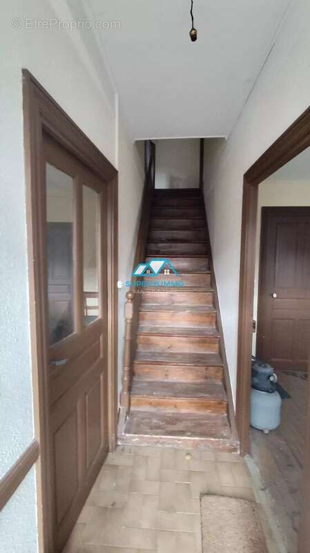 Maison à MAZEYRAT-D&#039;ALLIER