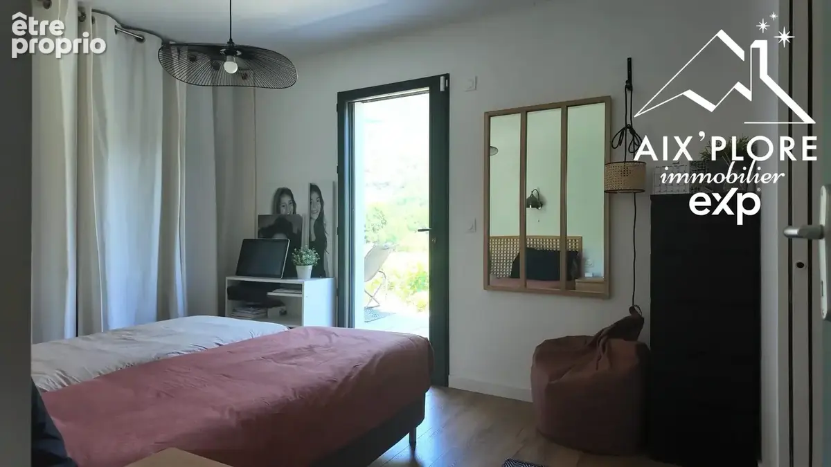 Maison 111 m² à Brison-Saint-Innocent  - photo 7