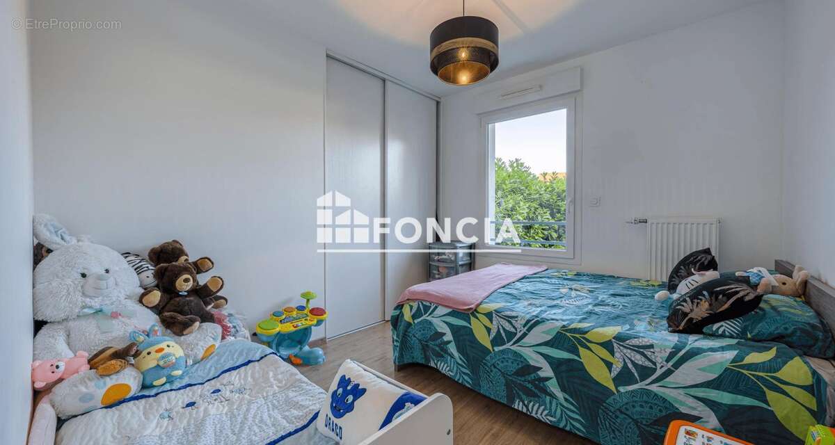 Appartement à POISY