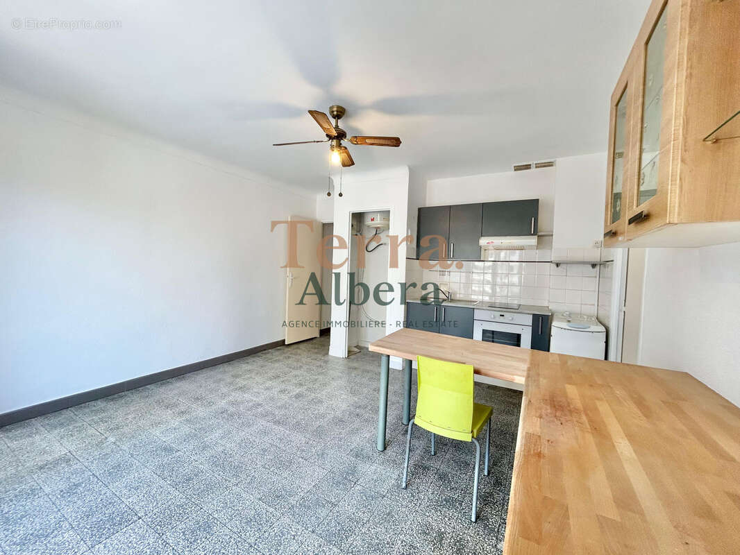 CANET Plage - Appartement Type 3 - traversant -BALCON - photo 5