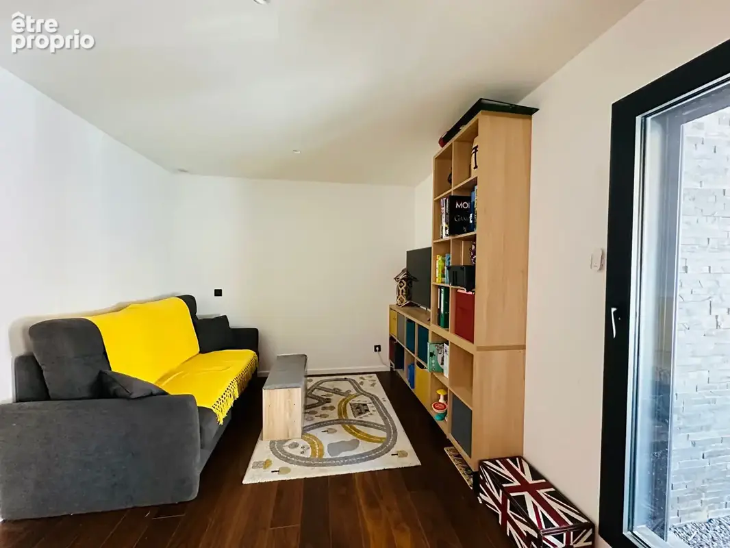 Villa d'architecte- Béziers - 5 pièces - 153.5 m² - sur 2061 mm² de terrain - photo 15
