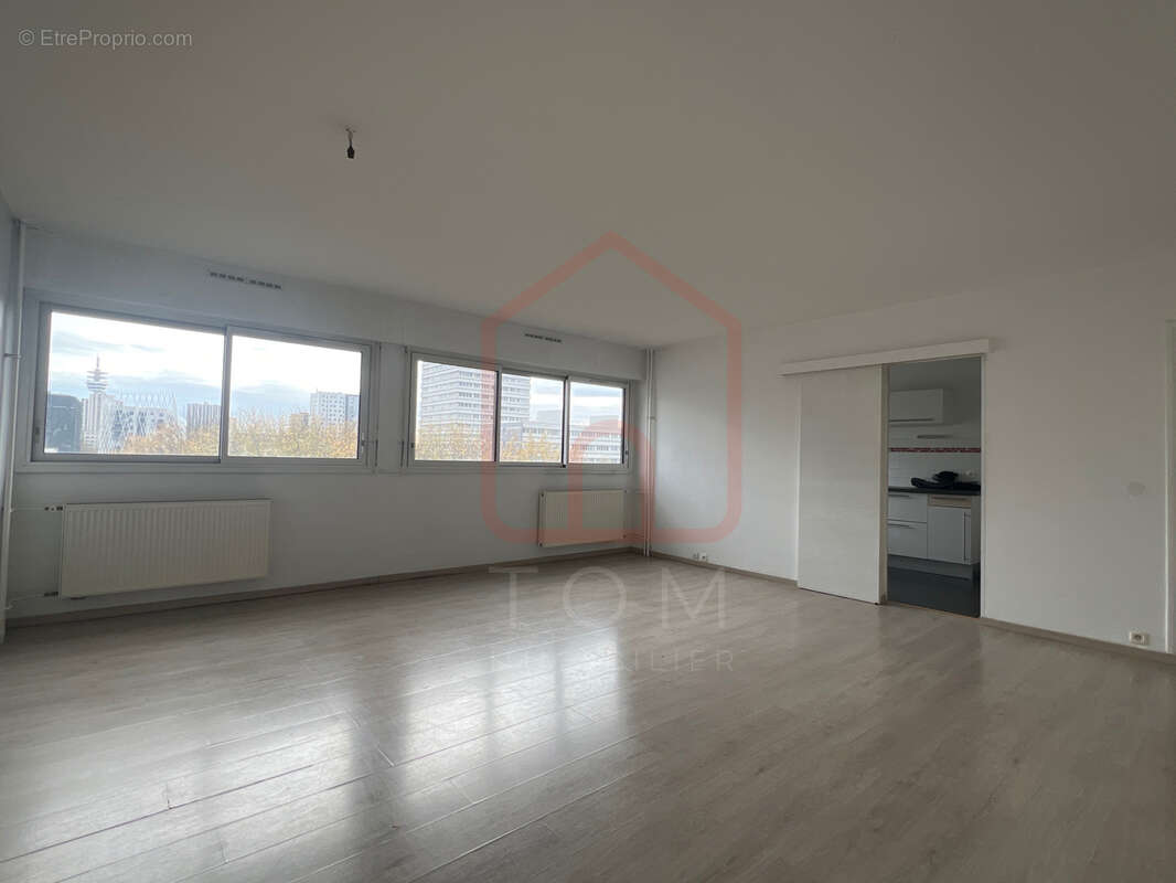 Appartement à MONS-EN-BAROEUL