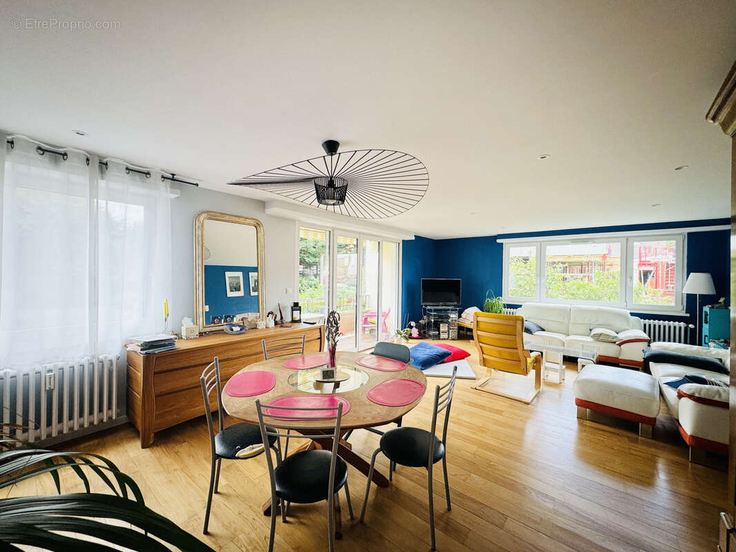 Mittelhausbergen beaux volumes pour ce 4/5 pièces avec balcons et garage - photo 4