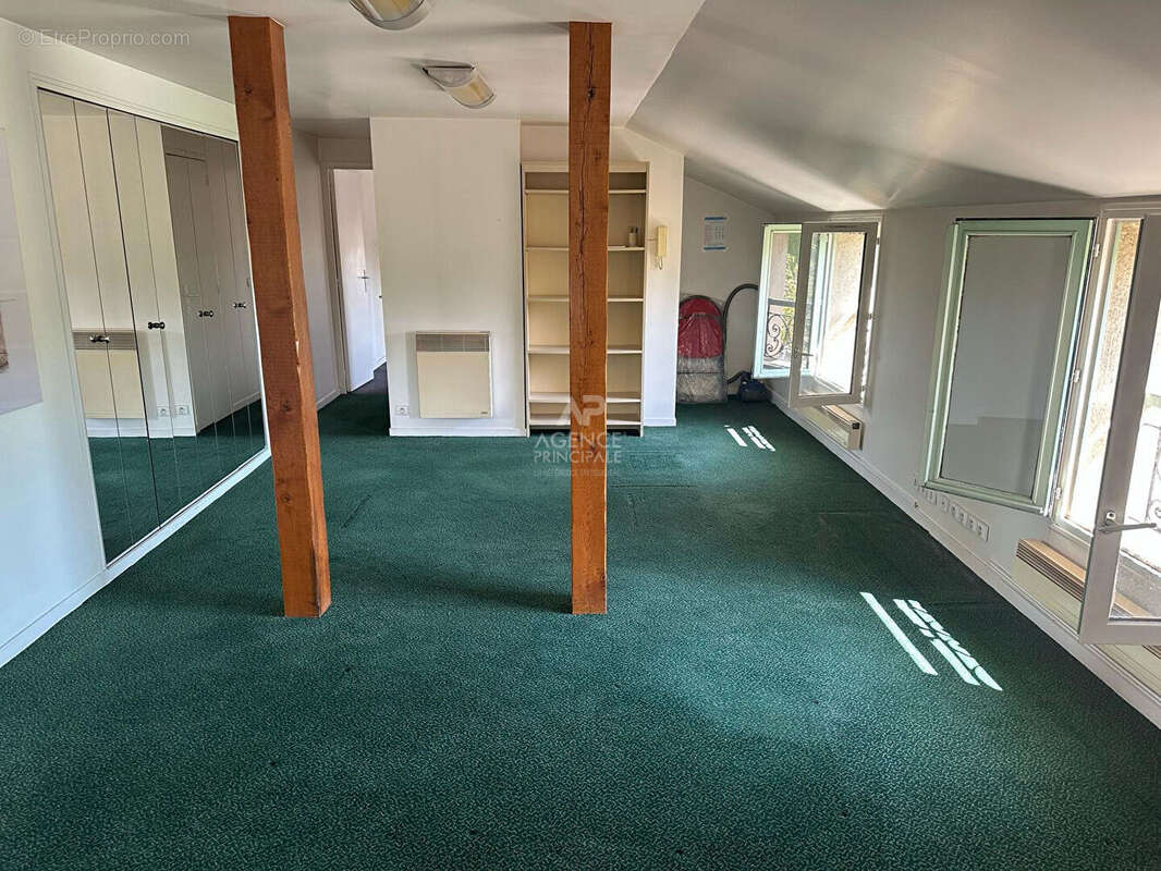 Appartement Le Mesnil Le Roi 2 pièce(s) 48.56 m2 - église - photo 3
