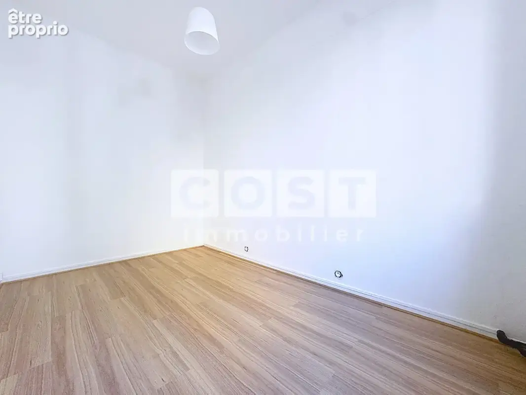 Appartement 2 pièces 24 m² à vendre à Asnieres-Sur-Seine (92600) - photo 4