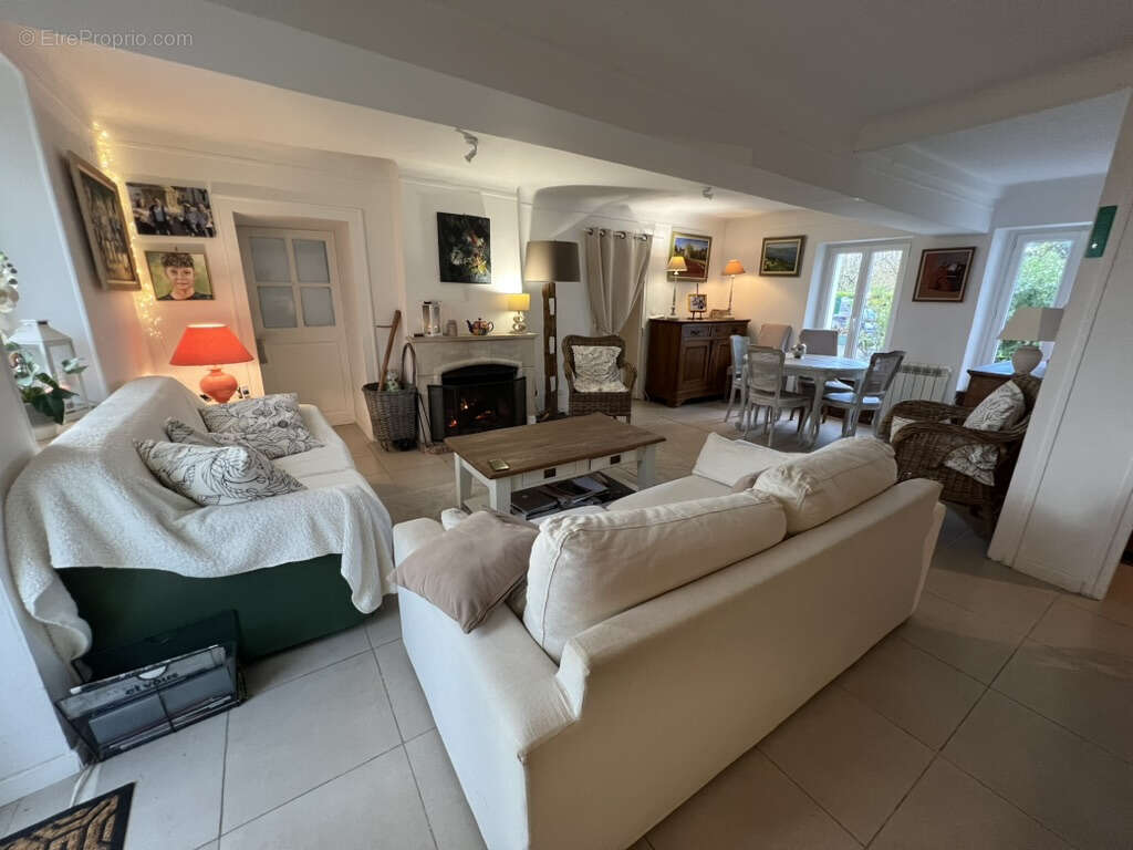 Maison à COSNE-COURS-SUR-LOIRE