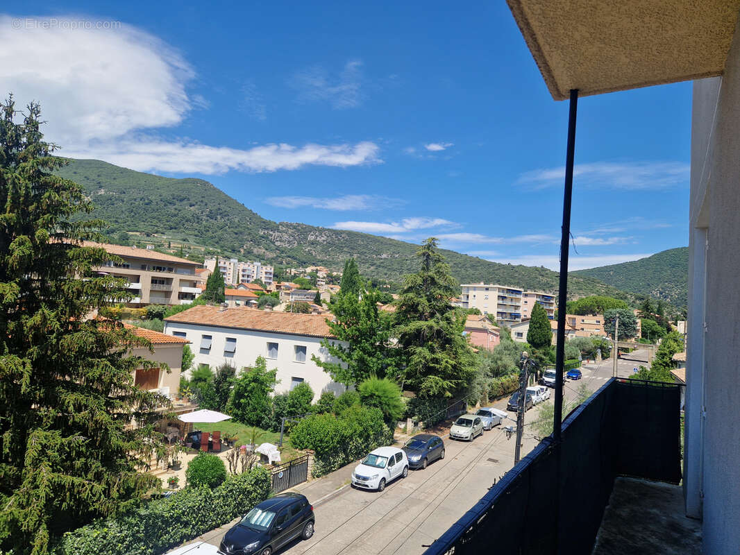 Appartement à NYONS