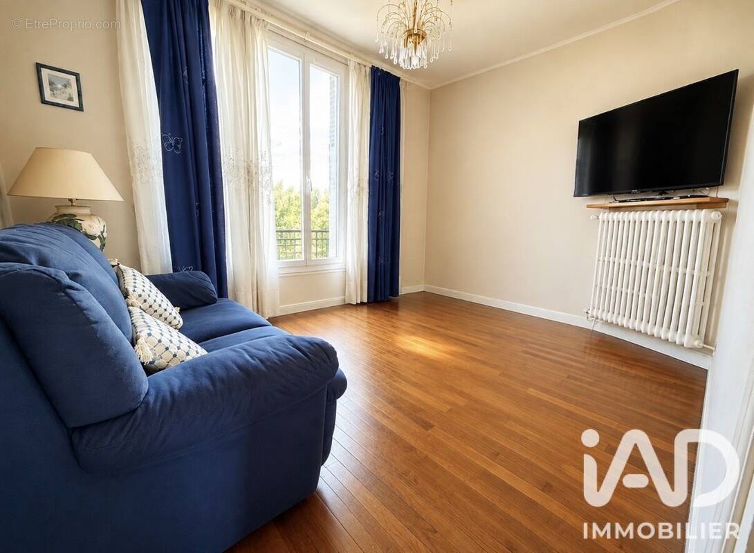 Photo 1 - Appartement à VILLENEUVE-LE-ROI