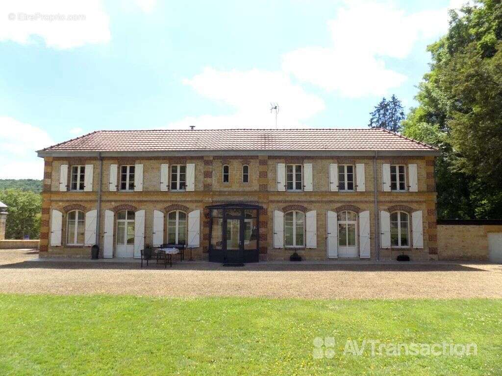Maison à FLIZE