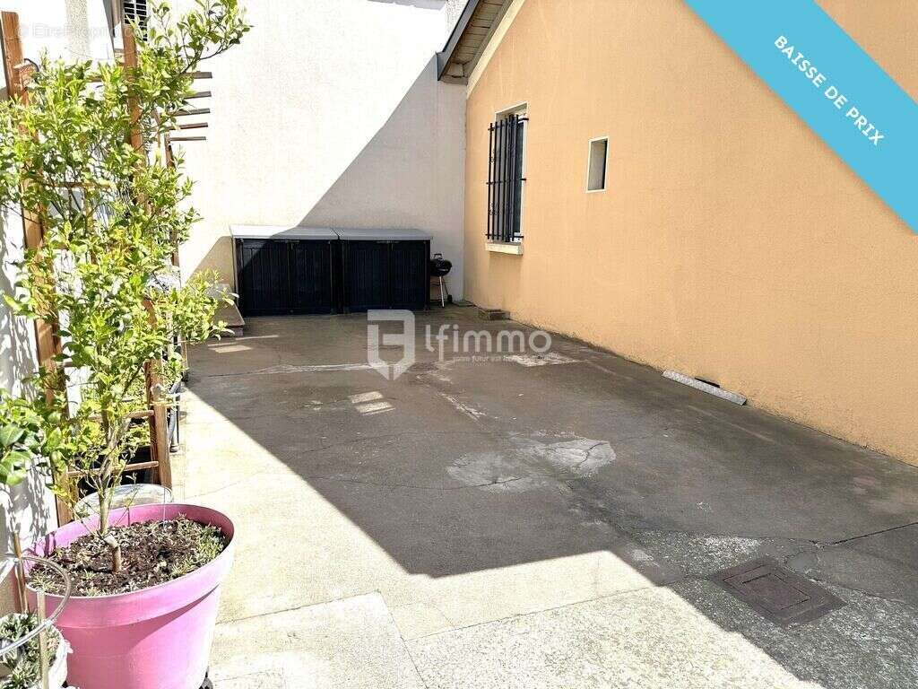 Maison à VILLEURBANNE