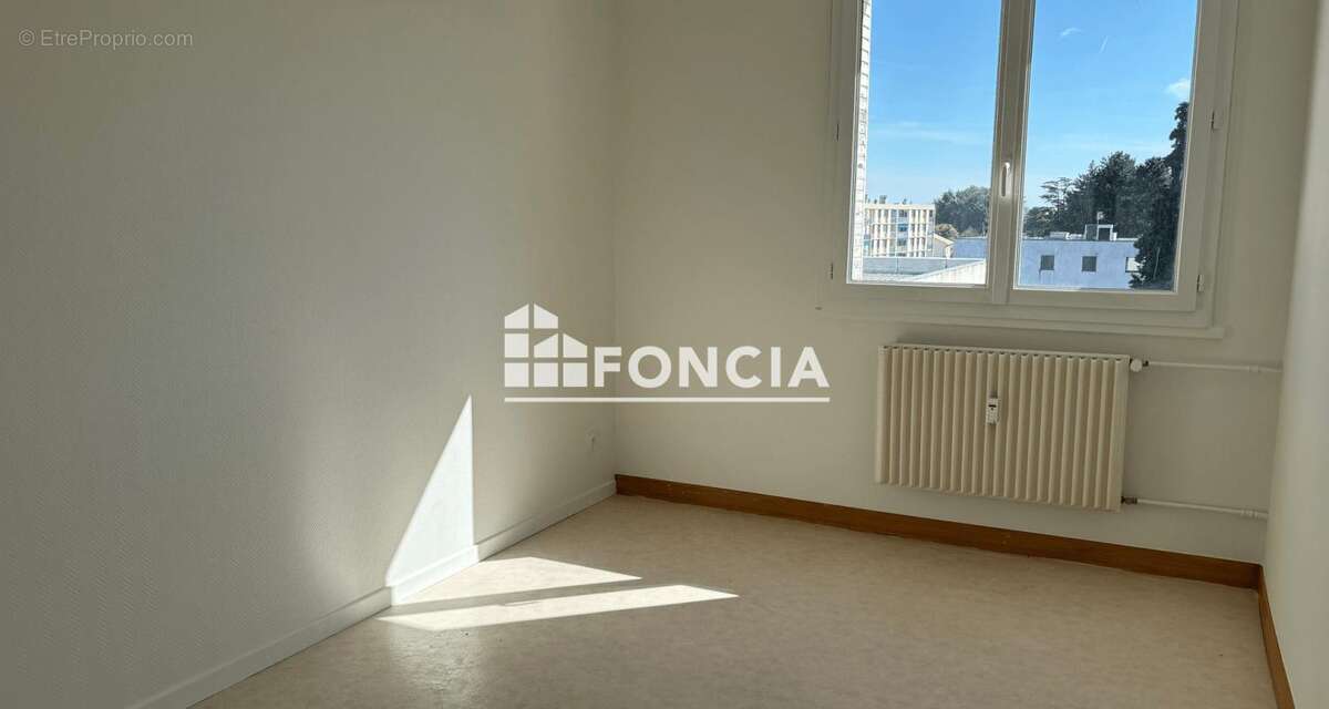 Appartement à TOURNON-SUR-RHONE