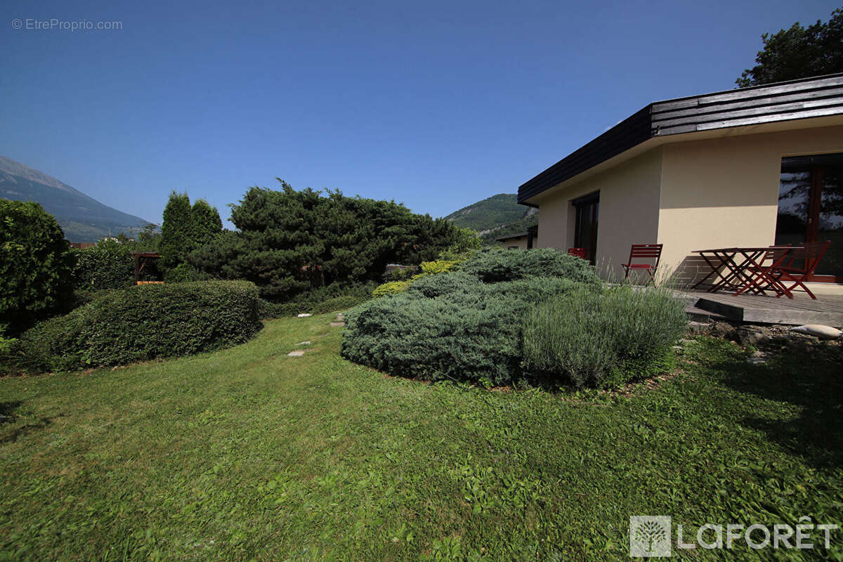 Maison à SAVINES-LE-LAC