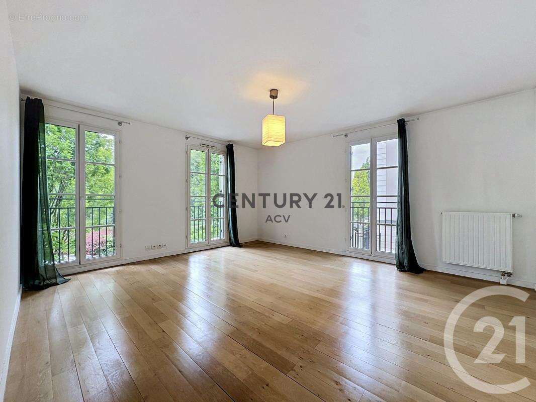 Appartement à MAISONS-ALFORT