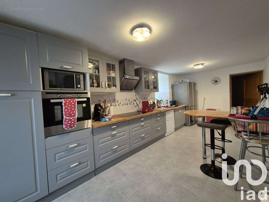 Photo 2 - Maison à ARGENTON-CHATEAU