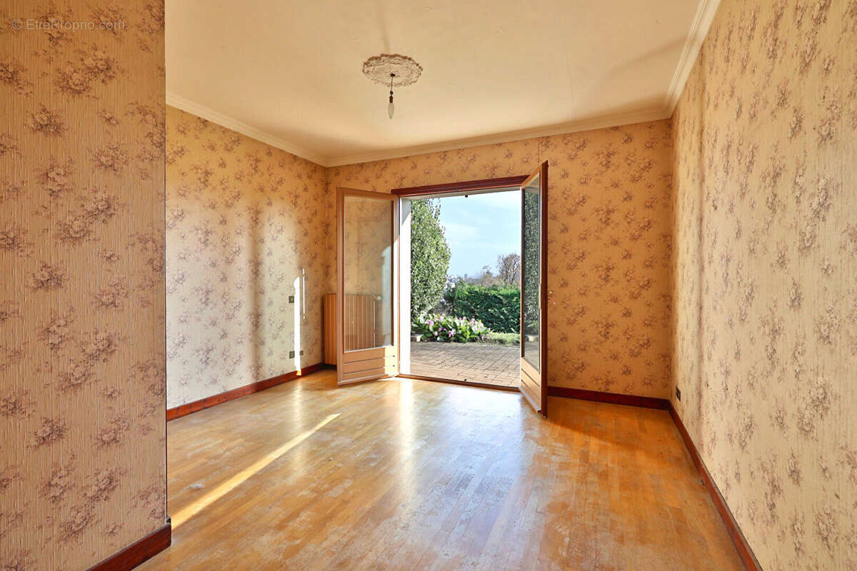 Maison à SAINT-DIDIER-AU-MONT-D'OR