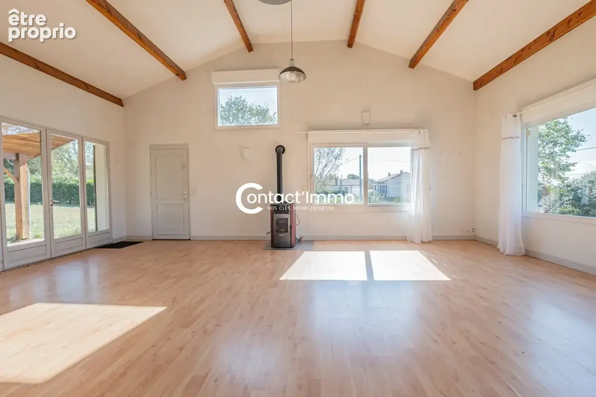 Maison 5 pièces 110 m² à vendre à Lezoux (63190) - photo 4