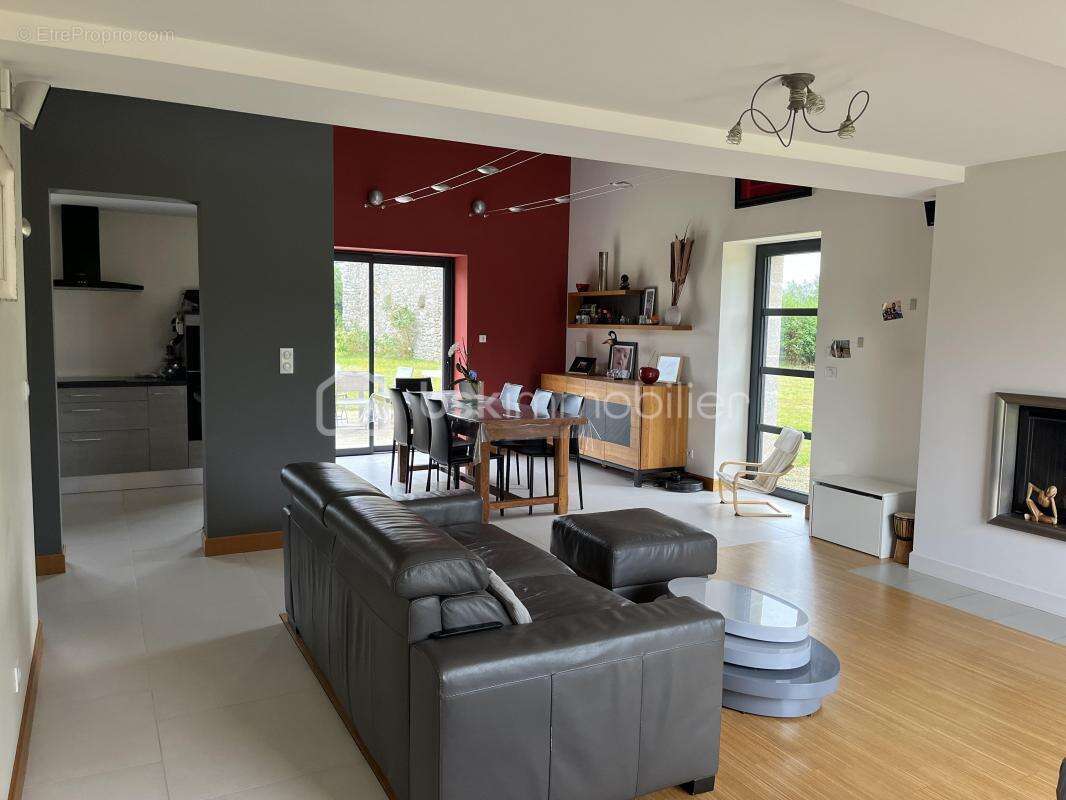 Magnifique propriété avec son exploitation équestre et 37 hectares de terrain - photo 10
