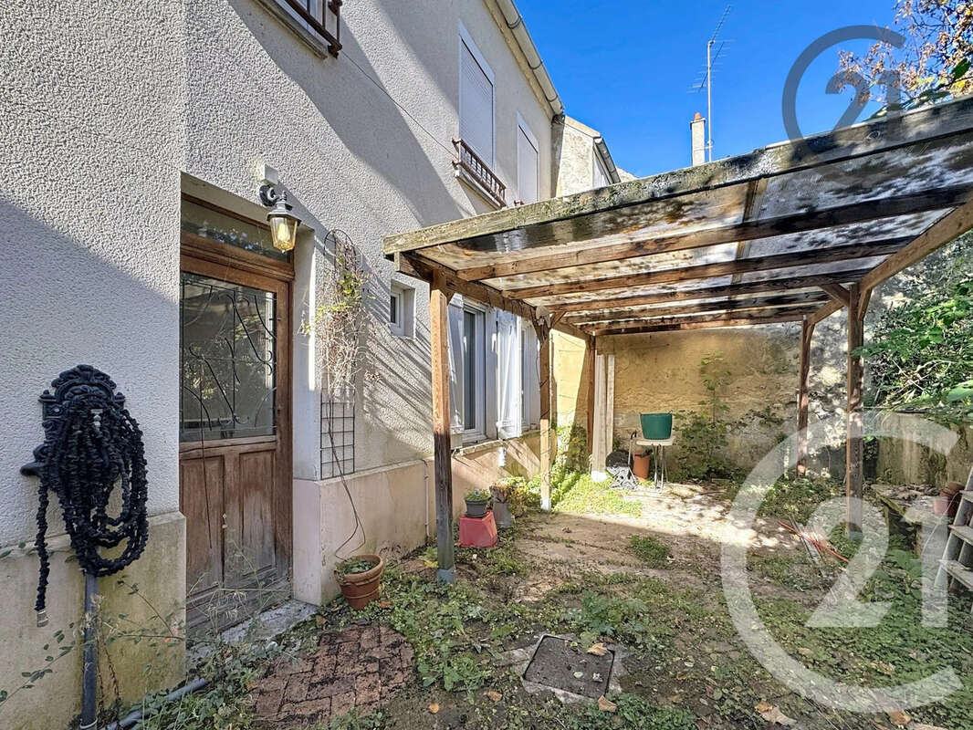 Maison à DONNEMARIE-DONTILLY