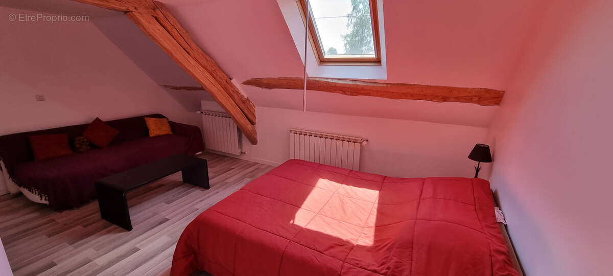 Maison à SAINT-SEROTIN