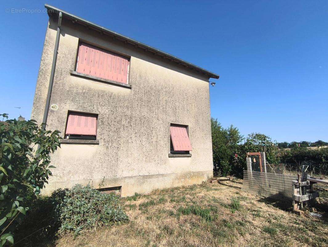 Maison de campagne à fort potentiel - photo 2