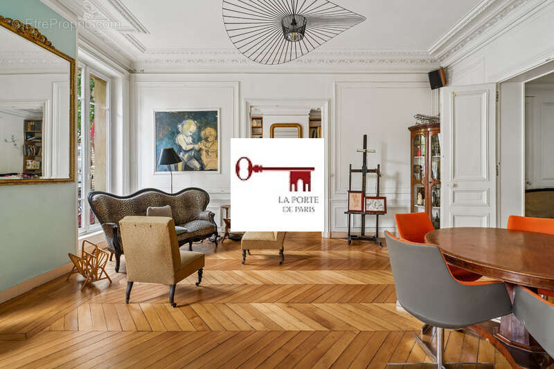 Appartement à PARIS-3E