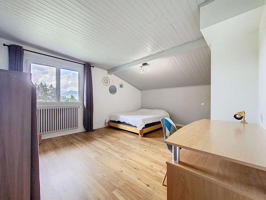 Appartement à ANNECY-LE-VIEUX