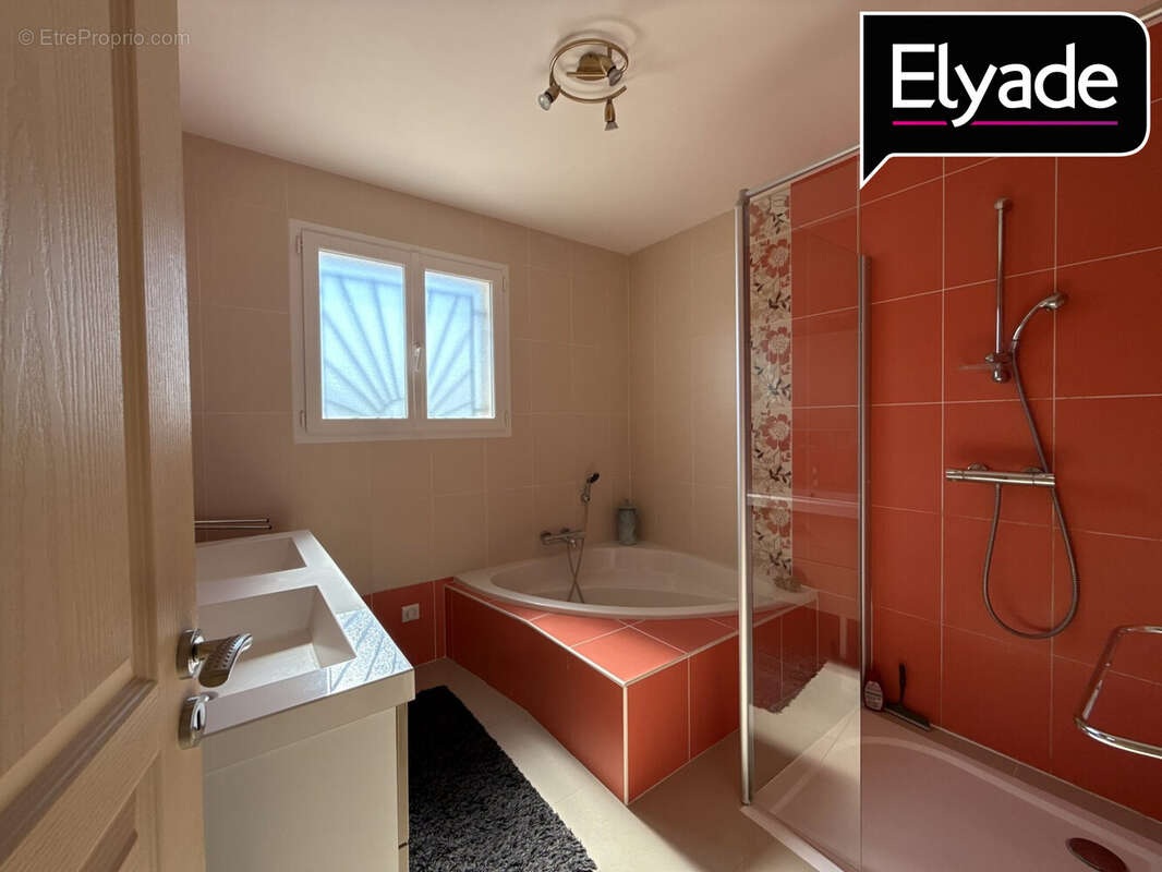 Maison à PUYLAURENS