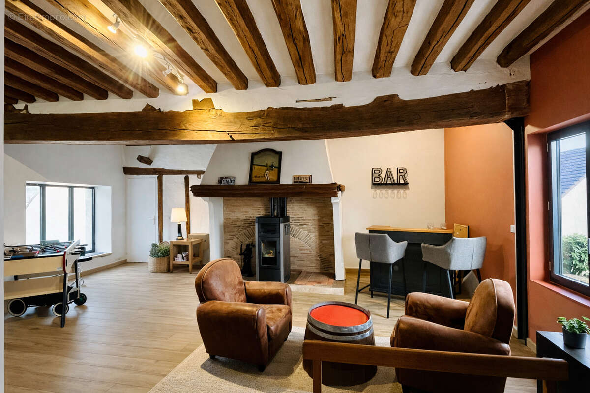 Maison à THOIRY