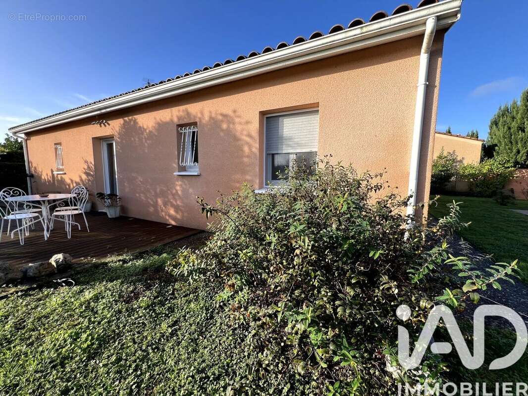 Photo 2 - Maison à CASTELCULIER