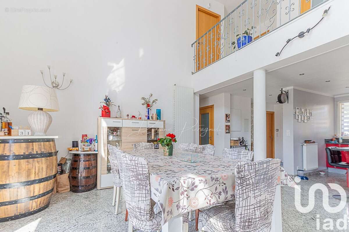 Photo 3 - Maison à MONTLIGNON