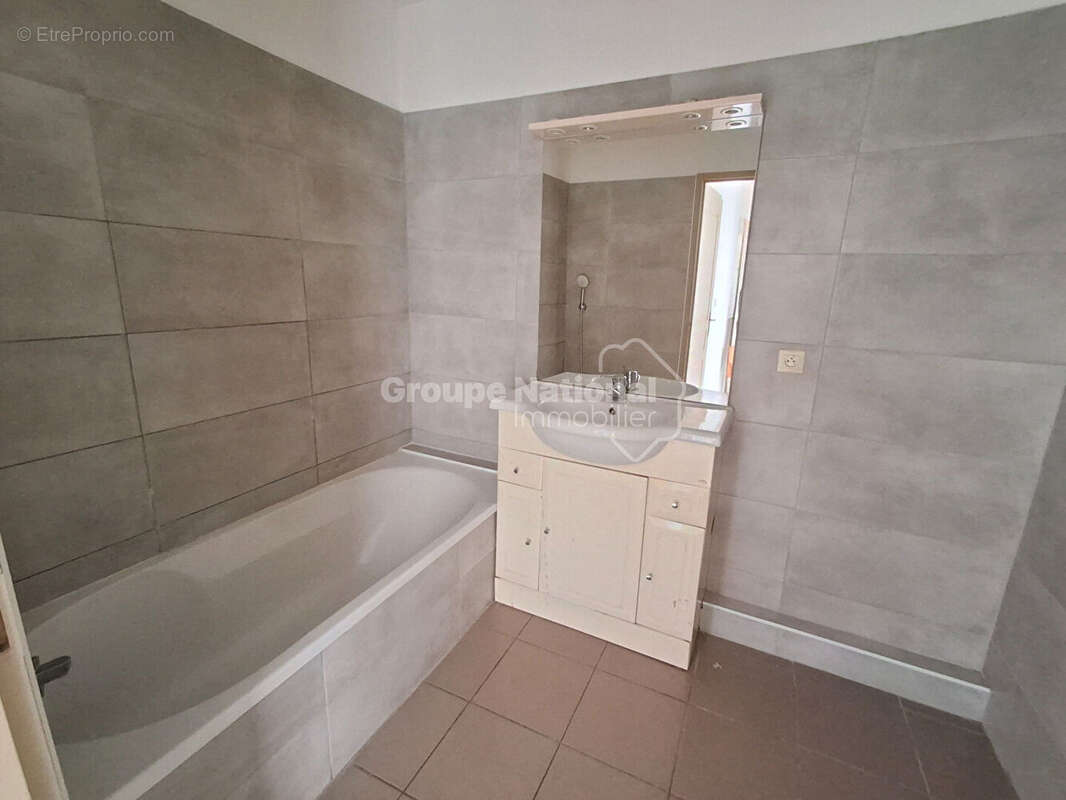 Appartement à LE PONTET