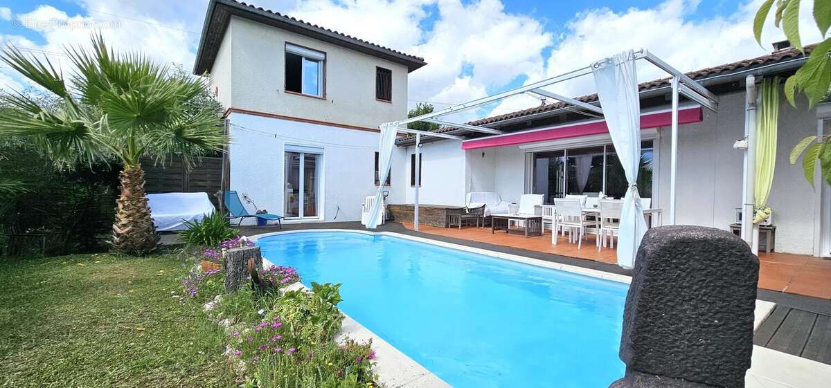 Maison à ESCALQUENS