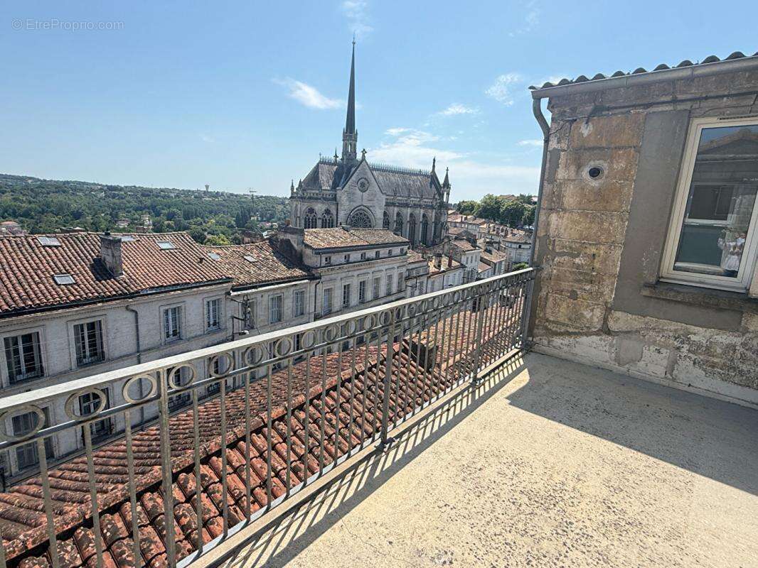 Appartement à ANGOULEME