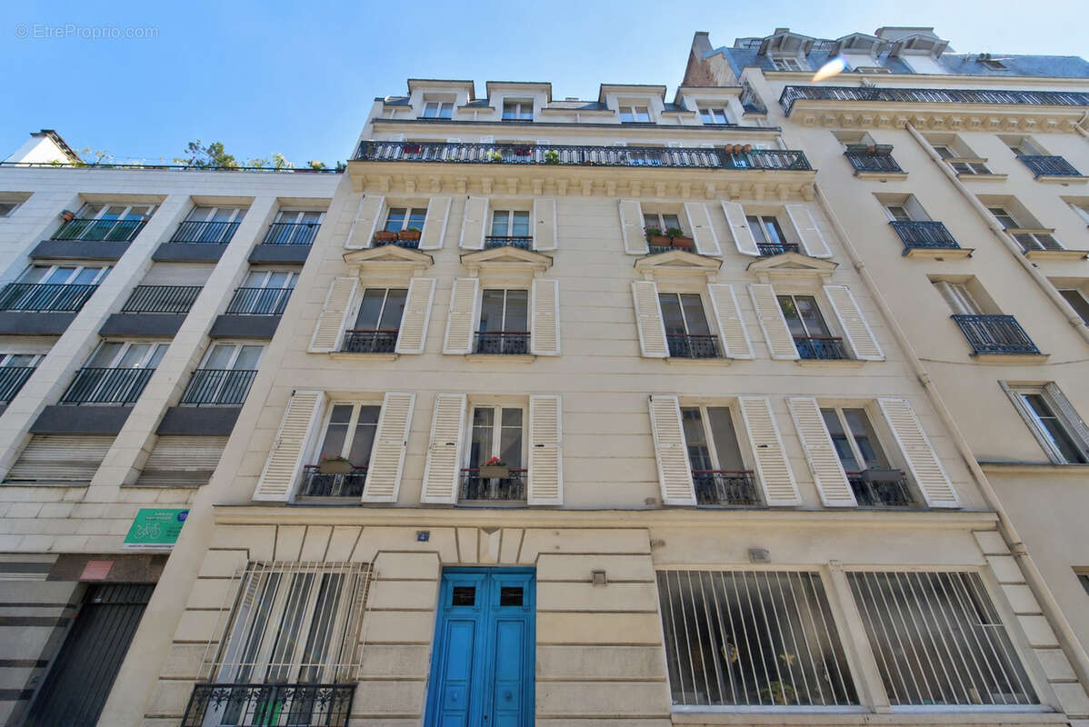 Appartement à PARIS-10E