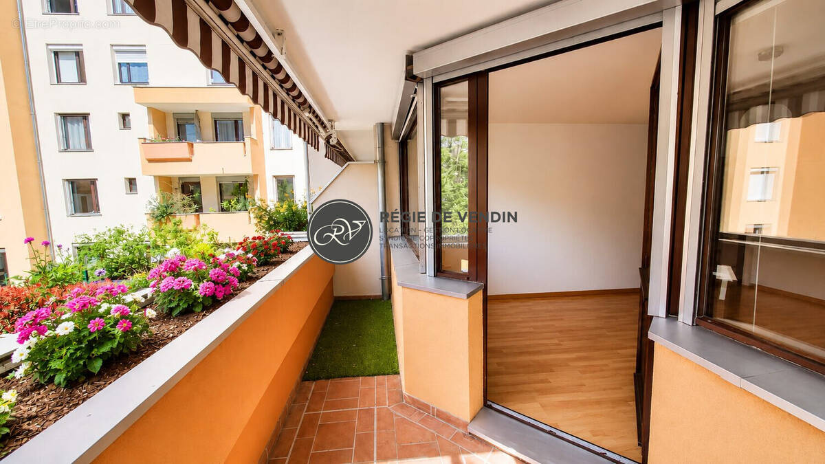 Appartement à LYON-7E