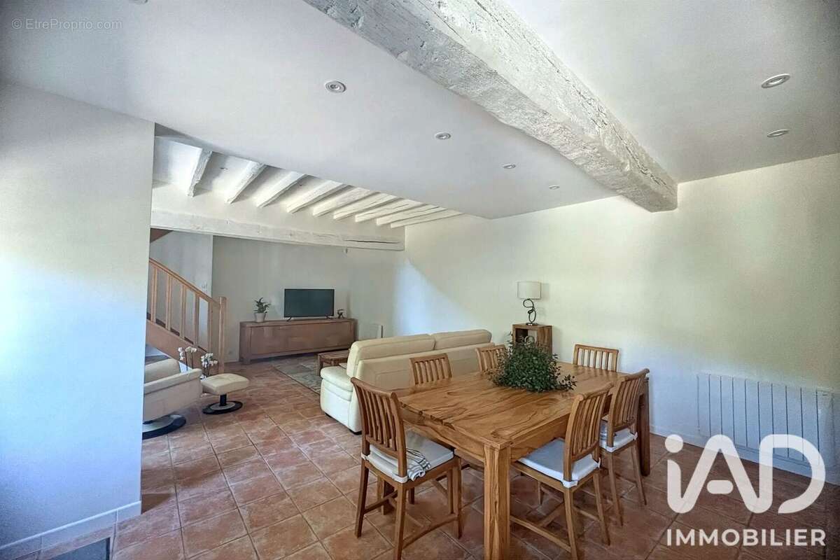 Maison 94 m² à Michery  - photo 3