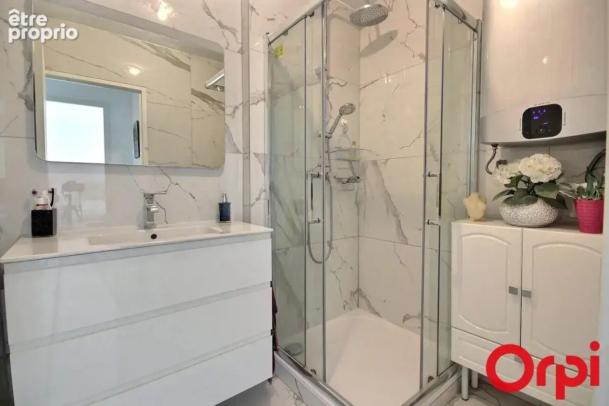 Appartement T3 rénové - Dernier étage - 13011 Marseille - photo 9