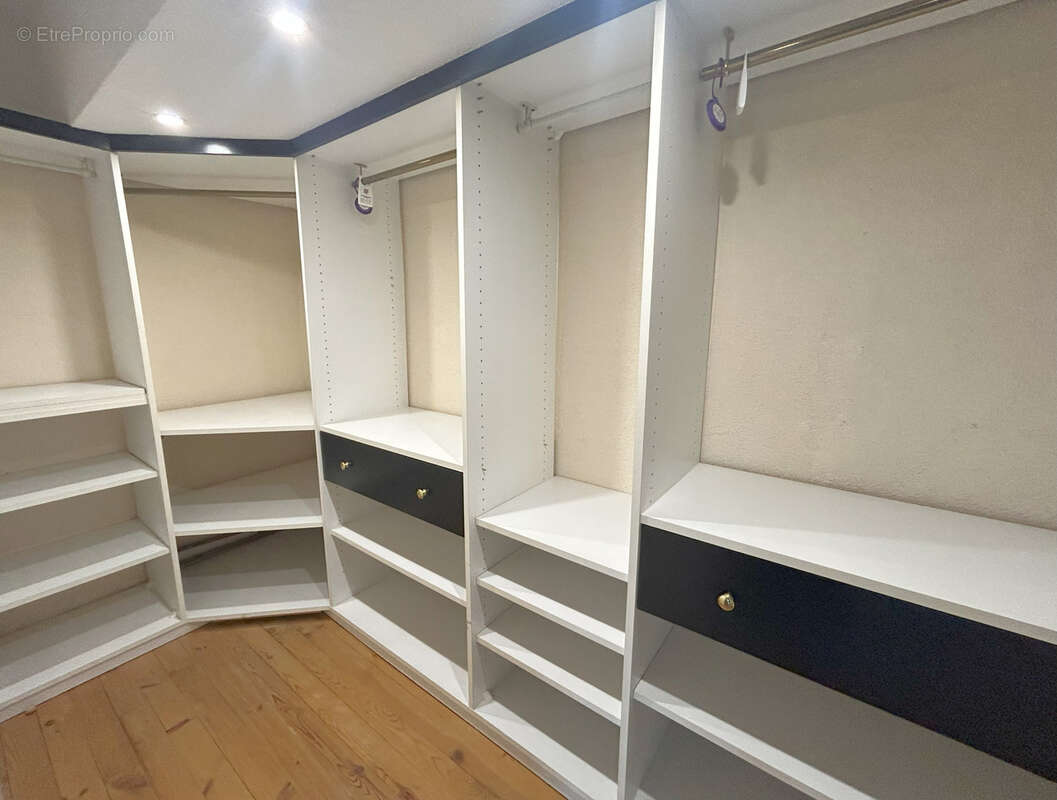 Maison à SAINT-NIZIER-LE-DESERT