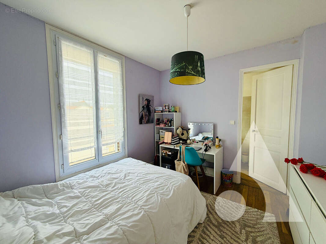 Maison à SAINTE-SAVINE