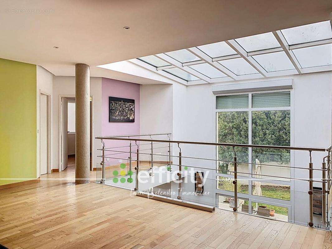 Maison à QUINCY-SOUS-SENART