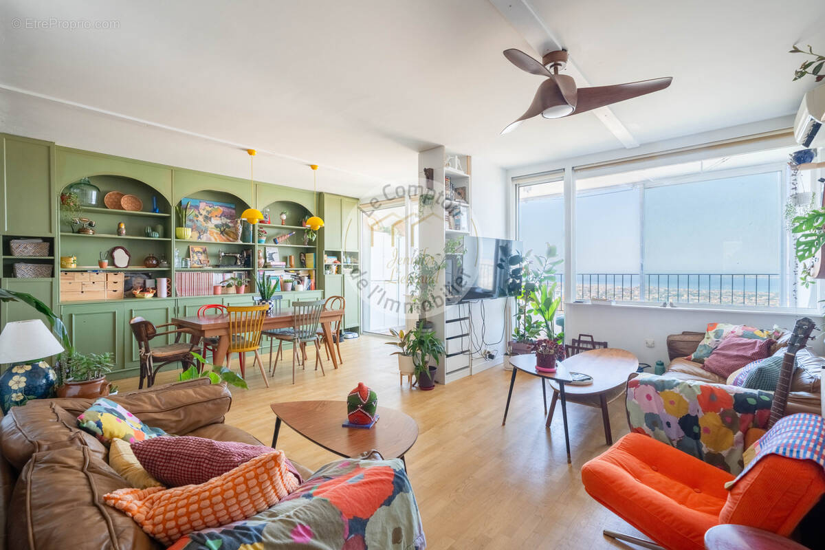 Appartement à MARSEILLE-9E