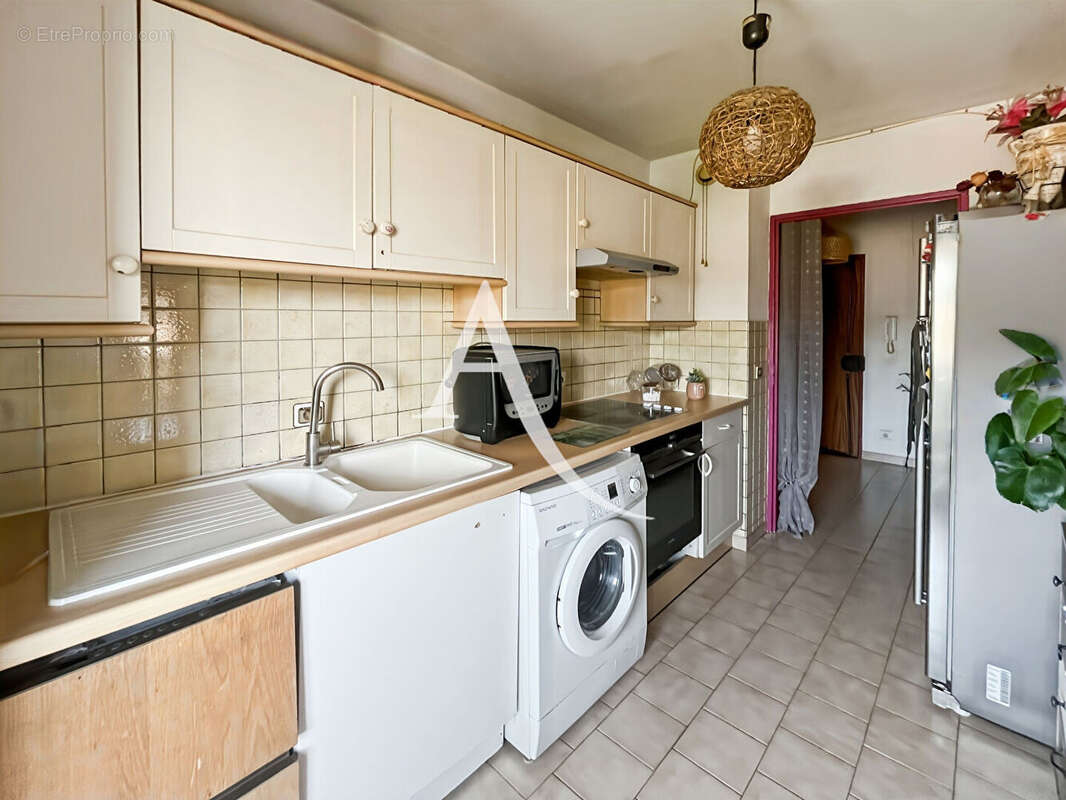 Appartement à MARSEILLE-13E