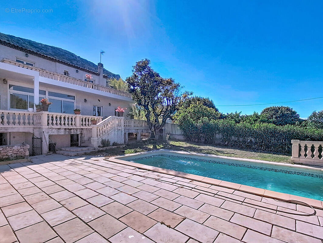 Maison à MARSEILLE-11E