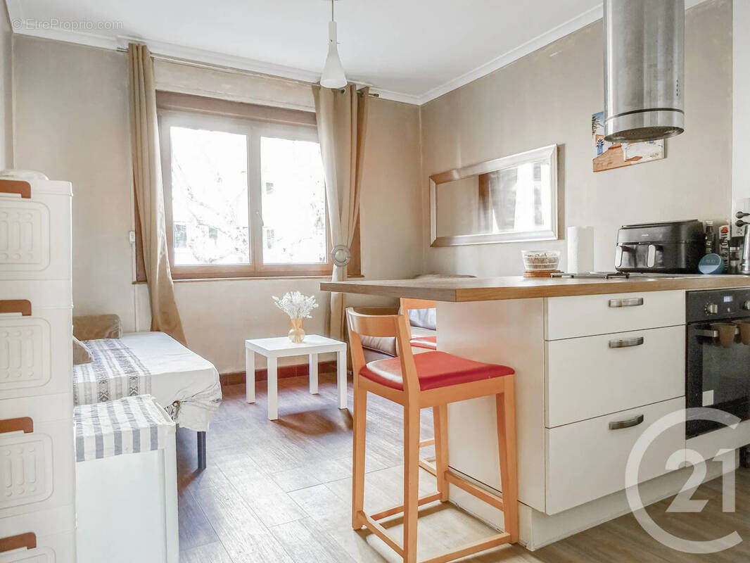 Appartement à LYON-3E
