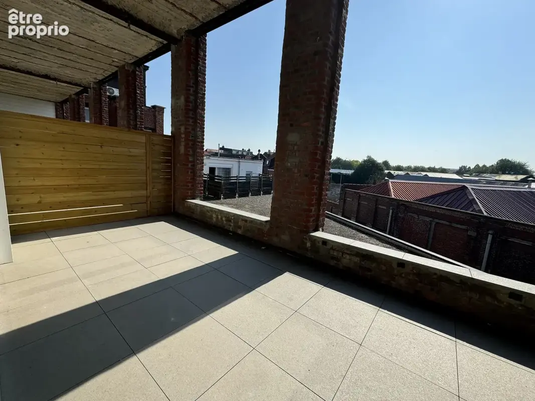 Plateau LOFT BRUT 95 m2 Tourcoing Gare - photo 3