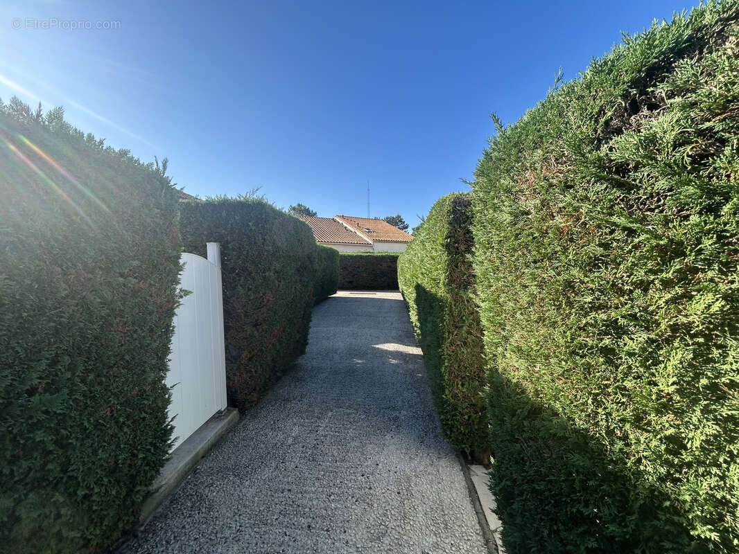 Appartement à LES MATHES