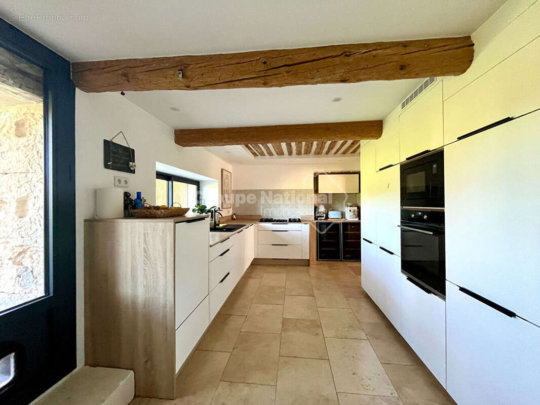 Maison à CHATEAURENARD