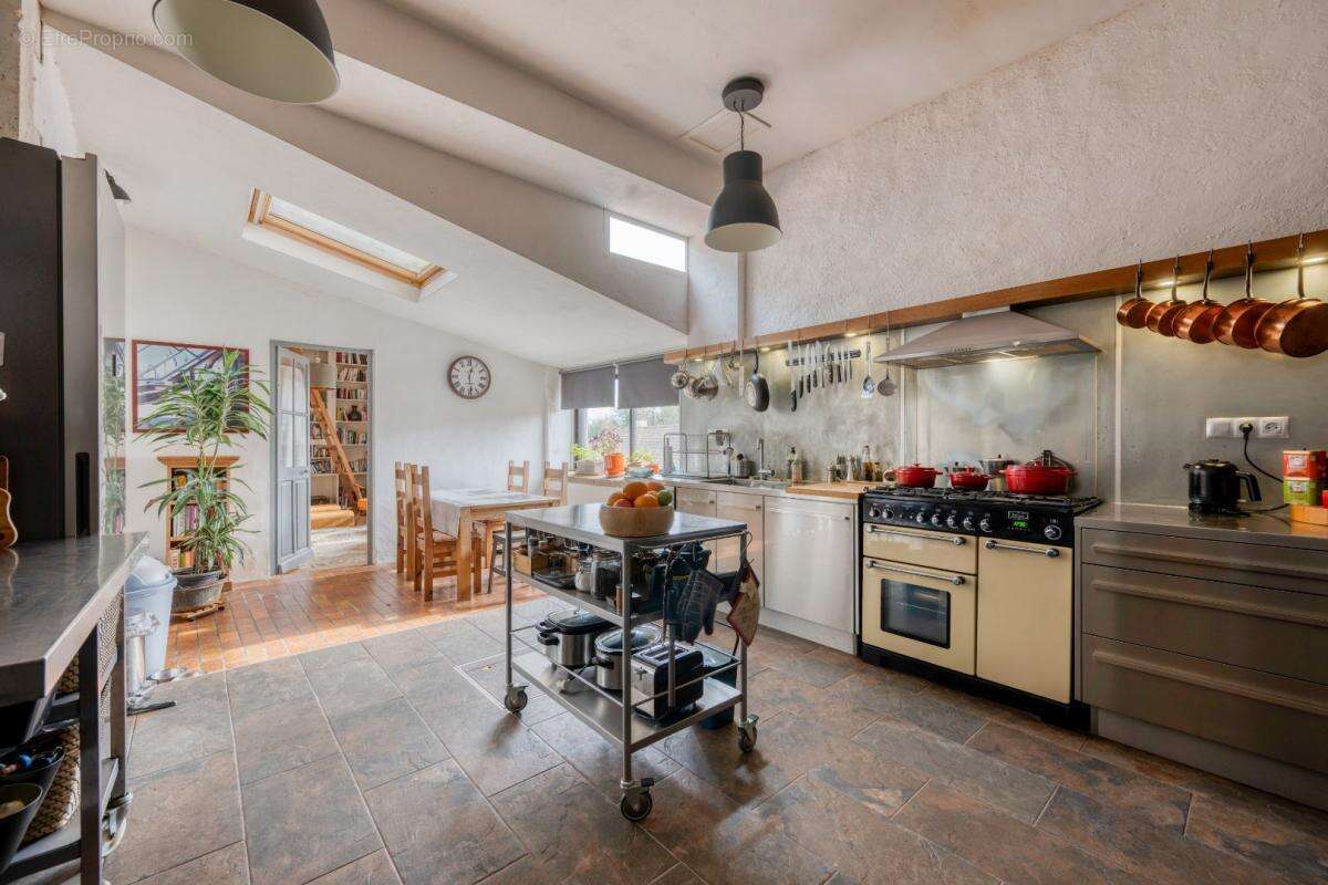 Maison à RUFFEC