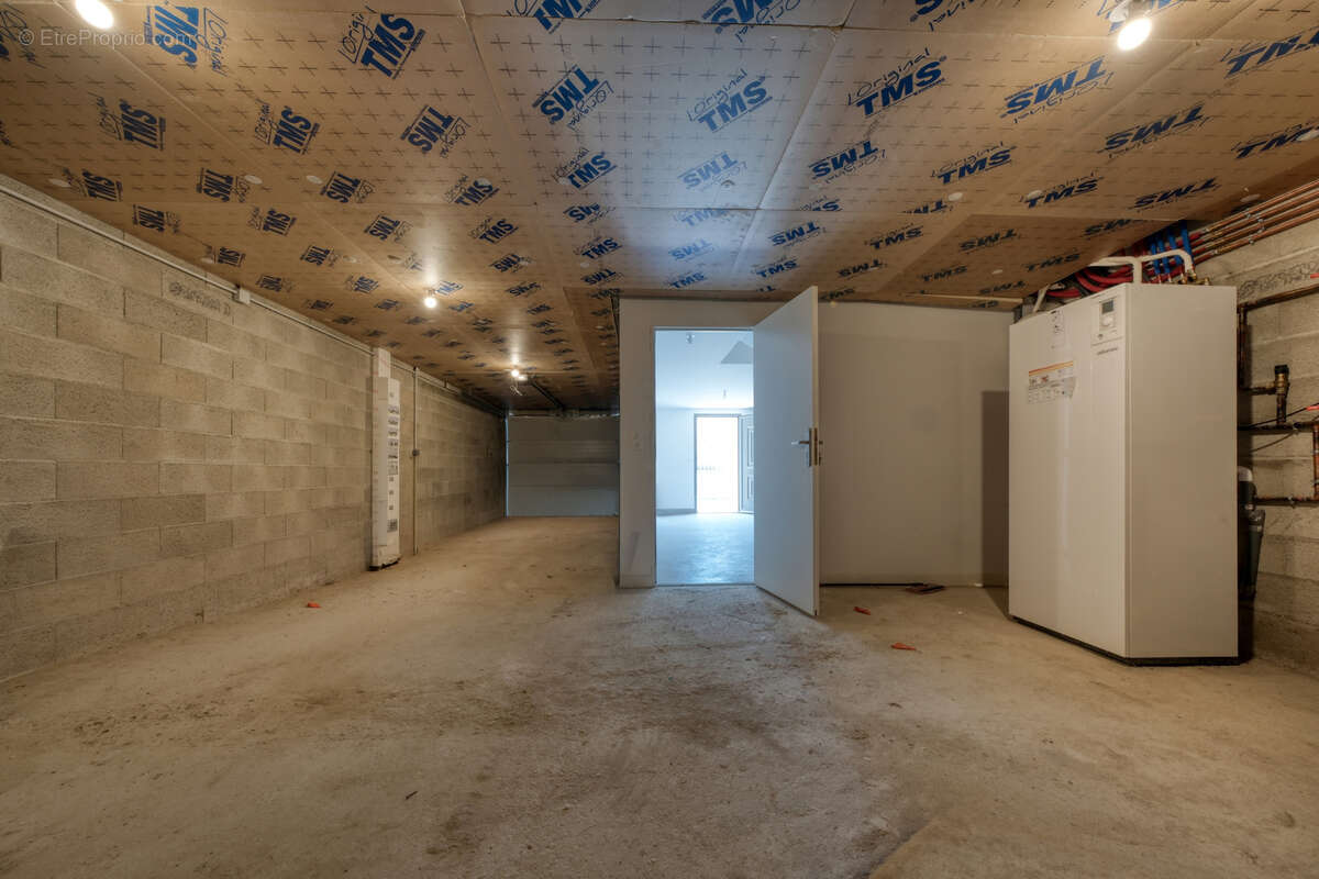 Maison à LIMOURS